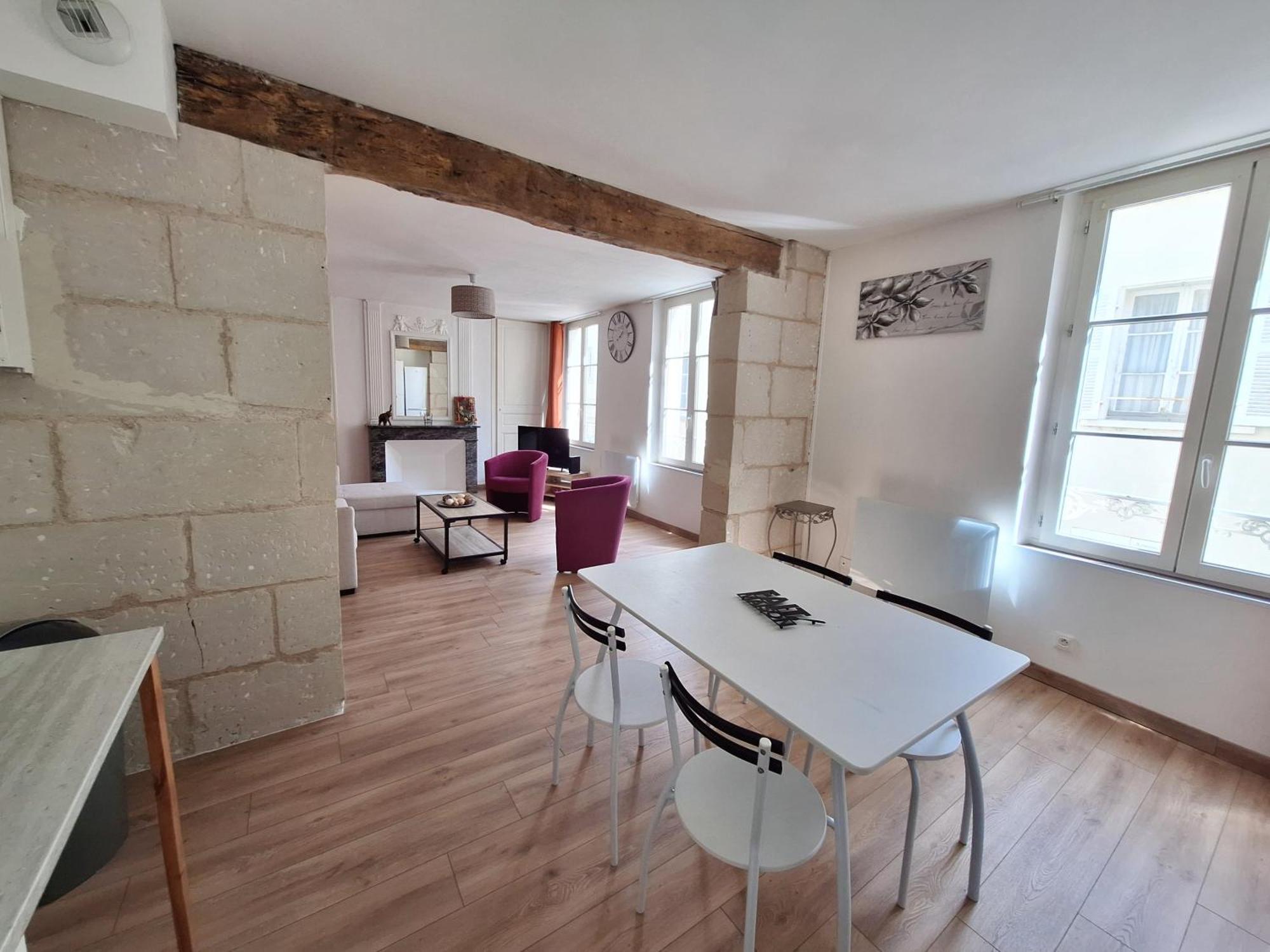 Bel Appartement 50M2 En Plein Centre De Saumur Buitenkant foto